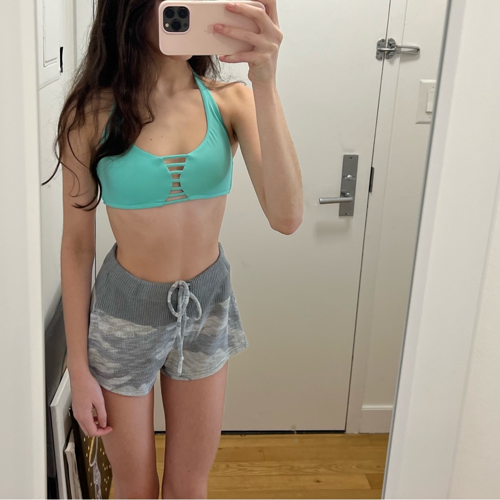 PINK size xs style no longer sold bikini top